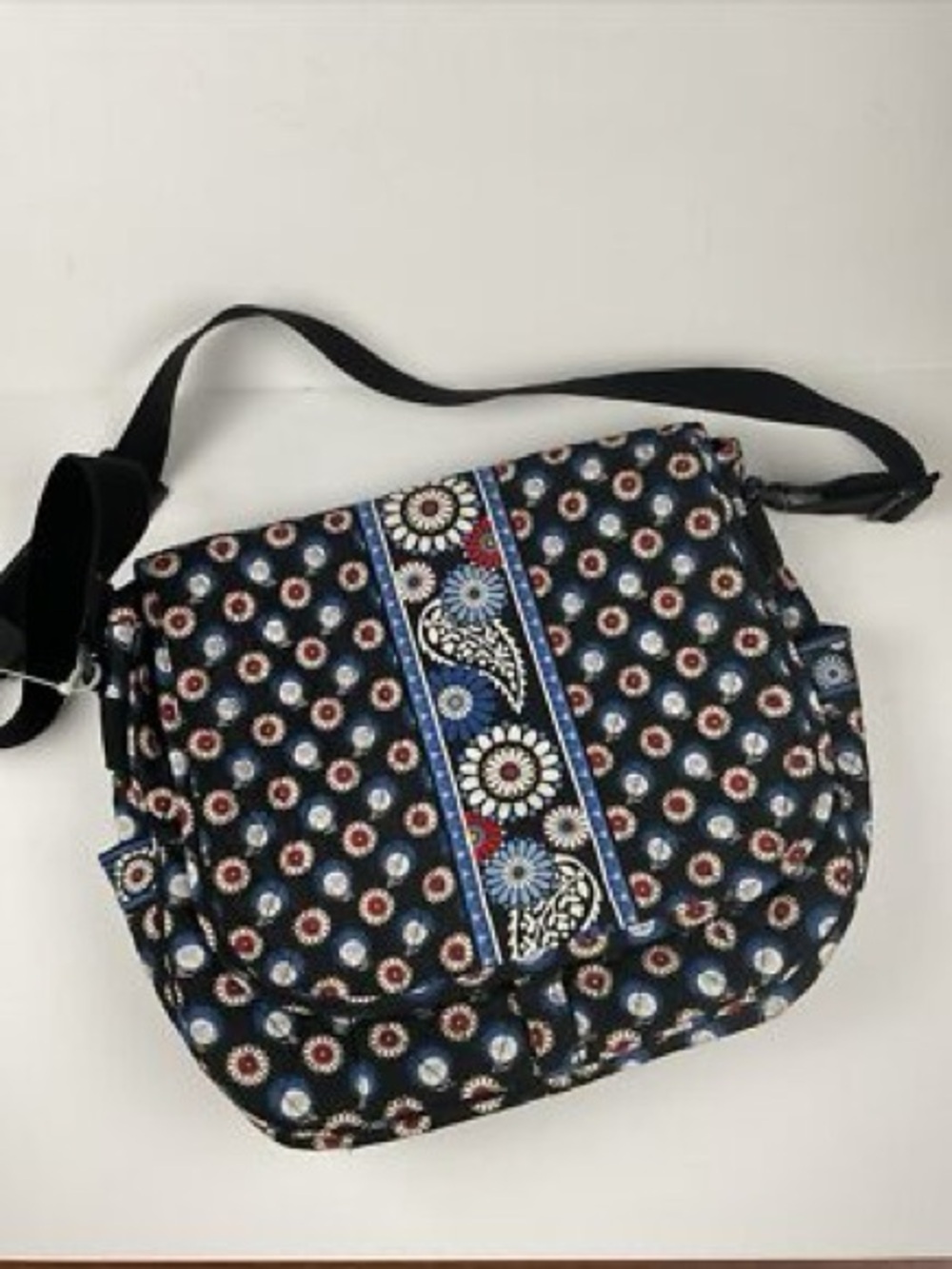 Vera Bradley Owl Print Paisley Messenger adjustable strap Navy/Black Floral Bag